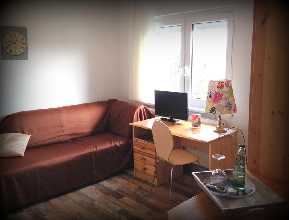 Antjes Schmankerlhotel Und Restaurant Tröstau Exteriör bild